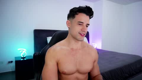 Snapshot of krops_ chatting on March 9, 1:37 pm KROPS online show from March 9, 1:37 pm