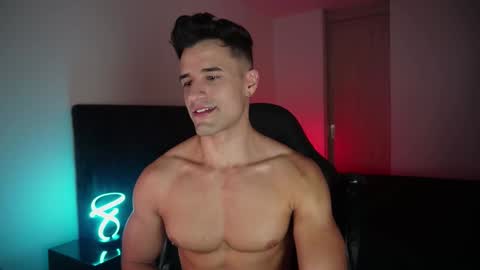 Snapshot of krops_ chatting on November 21, 5:06 am KROPS online show from November 21, 5:06 am