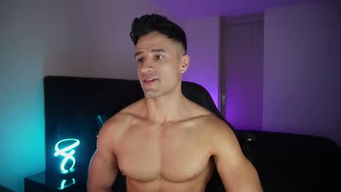 KROPS online show from February 1, 1:59 am