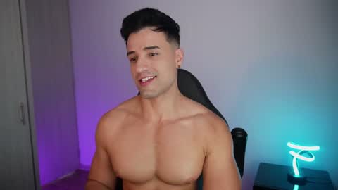 Snapshot of krops_ chatting on June 20, 5:49 pm KROPS online show from June 20, 5:49 pm
