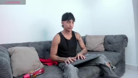 Kroy Wave  Muscle Tattoos Latino online show from July 4, 3:13 am