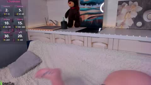 Snapshot of kruela_eva chatting on November 6, 2:12 am Kruela GTM3Tue Wed Thu Fri Sun 0400 am-1030pm online show from November 6, 2:12 am