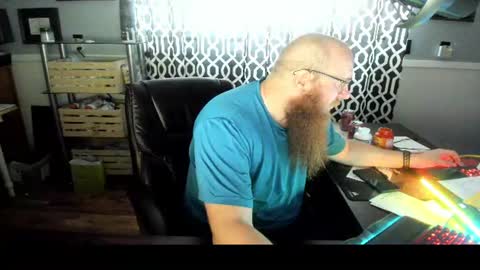 Snapshot of krugdd chatting on August 1, 7:24 pm Krug online show from August 1, 7:24 pm