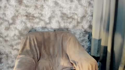 Snapshot of krystal_angel chatting on February 10, 4:08 am krystal_angel online show from February 10, 4:08 am