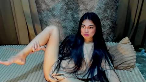 krystal_angel online show from August 3, 1:04 am