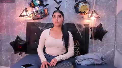 Snapshot of krystal_taylor23 chatting on November 1, 1:02 pm Kystal Taylor online show from November 1, 1:02 pm