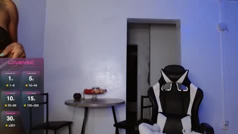 Krystal Blake online show from October 4, 12:08 am