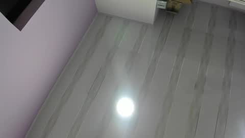 krystalswift_ online show from February 10, 2:15 am