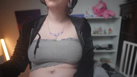 Krystal Syx online show from February 8, 3:30 am