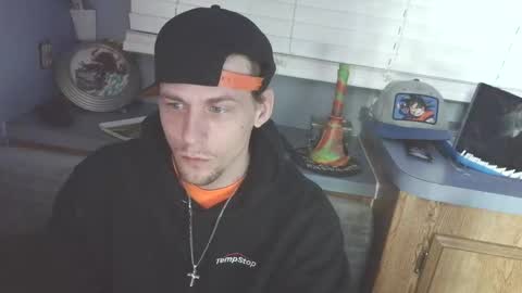 Snapshot of krytiar1992 chatting on November 6, 8:04 am krytiar1992 online show from November 6, 8:04 am