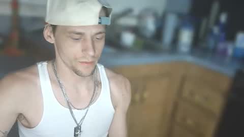 krytiar1992 online show from April 27, 7:17 am
