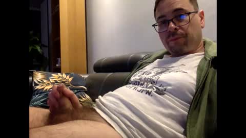 krzysztof1977 online show from March 5, 10:43 pm