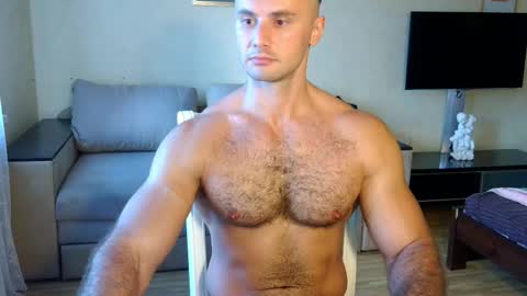 ksanderua online show from September 20, 1:23 pm