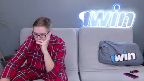 Snapshot of ksenyahot chatting on January 14, 10:38 am WebcamWhore online show from January 14, 10:38 am