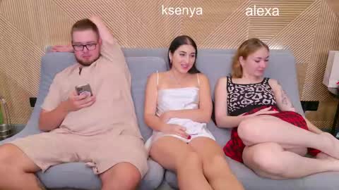 Snapshot of ksenyahot chatting on October 20, 2:39 pm WebcamWhore online show from October 20, 2:39 pm