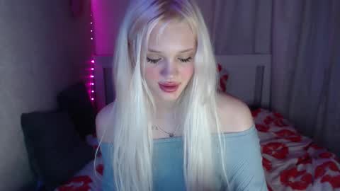 Emilia online show from February 26, 11:26 pm