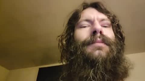 Snapshot of kubish1 chatting on June 24, 2:32 am Kubish online show from June 24, 2:32 am