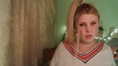 Snapshot of kudesnizza chatting on January 16, 1:36 pm Annika MTF ts post -op online show from January 16, 1:36 pm