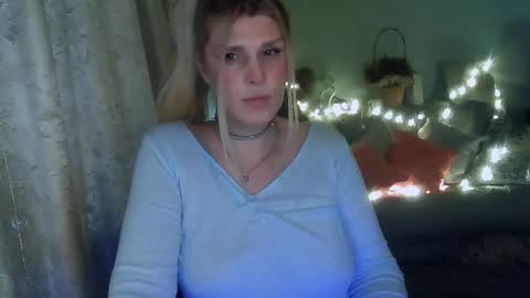 Snapshot of kudesnizza chatting on February 14, 1:29 pm Annika MTF ts post -op online show from February 14, 1:29 pm