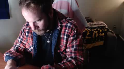 Kuggy online show from November 3, 1:56 pm