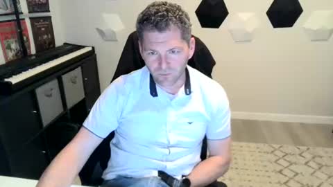 Snapshot of kukk_you chatting on November 17, 10:15 pm kukk_you online show from November 17, 10:15 pm