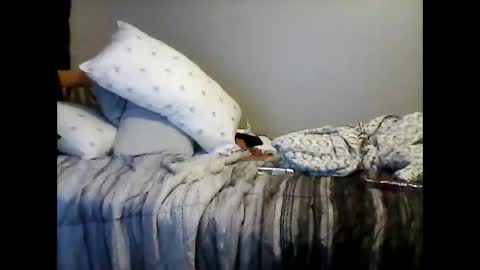 kulinky6969880932 online show from May 7, 2:17 am