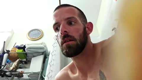 Snapshot of kuntryboyfresh1995 chatting on October 9, 12:19 am kuntryboyfresh1995 online show from October 9, 12:19 am