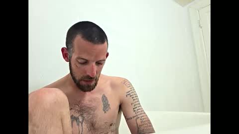 kuntryboyfresh1995 online show from April 24, 9:01 am