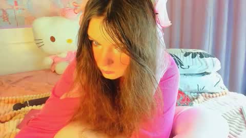 Snapshot of kuraii_ chatting on February 2, 2:21 am Anna online show from February 2, 2:21 am