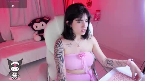   online show from December 3, 2:08 am