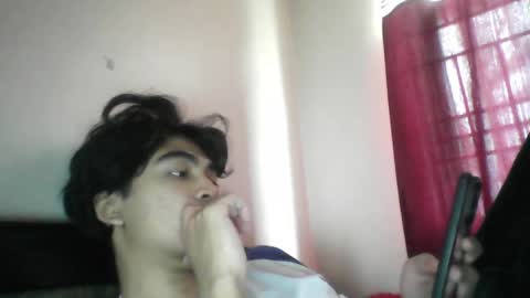 Snapshot of kurosaki_bankai chatting on May 6, 8:41 am kurosaki_bankai online show from May 6, 8:41 am