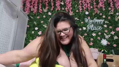 Raven Belle online show from March 18, 2:15 am