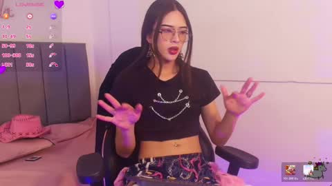 kvas_tay1 online show from March 4, 11:49 am