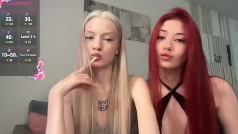 Bella and Alexandra online show from July 3, 3:46 am
