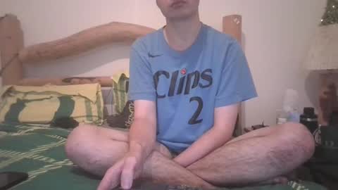 Snapshot of kwahrens22 chatting on March 1, 1:32 am Kenji online show from March 1, 1:32 am