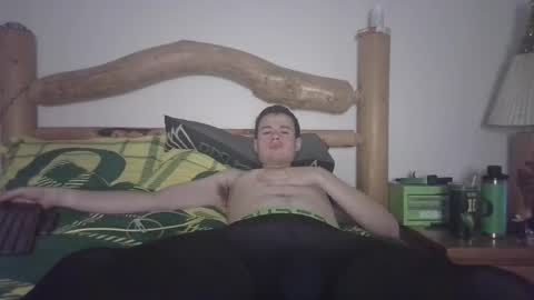 Snapshot of kwahrens22 chatting on September 11, 2:44 am Kenji online show from September 11, 2:44 am