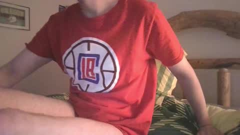 Snapshot of kwahrens22 chatting on November 16, 1:44 am Kenji online show from November 16, 1:44 am