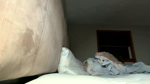 Snapshot of kyclintmur chatting on March 29, 5:07 am kyclintmur online show from March 29, 5:07 am