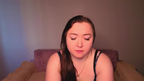 kyeacloser online show from April 7, 2:01 am