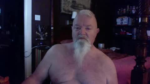 Snapshot of kyhgihntight chatting on April 7, 1:33 pm Nick Nude Celt KYHighNTight online show from April 7, 1:33 pm