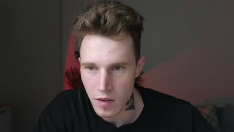 Kyle online show from December 8, 9:52 pm