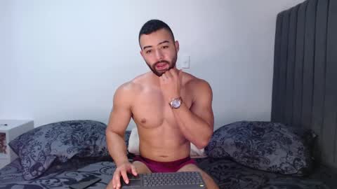 Kyle collinz online show from March 3, 7:06 pm