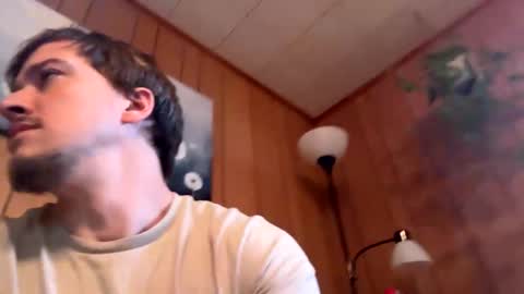 Snapshot of kylecincinnati chatting on November 2, 8:33 pm kylecincinnati online show from November 2, 8:33 pm