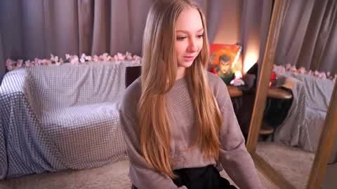 Snapshot of kyleepassley chatting on February 15, 7:38 am kyleepassley online show from February 15, 7:38 am