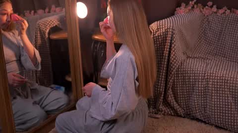 Snapshot of kyleepassley chatting on March 2, 7:26 am kyleepassley online show from March 2, 7:26 am