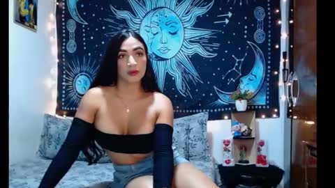 kylie online show from May 2, 8:36 pm