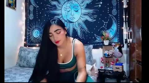 Snapshot of kylie_capricorn chatting on July 3, 11:22 pm kylie online show from July 3, 11:22 pm