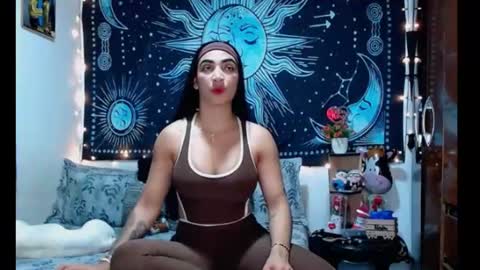 Snapshot of kylie_capricorn chatting on July 7, 11:09 pm kylie online show from July 7, 11:09 pm