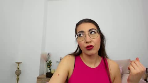 Snapshot of kylie_kathy chatting on September 21, 6:42 pm Kylie online show from September 21, 6:42 pm