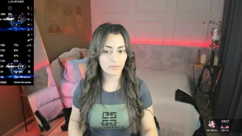 Snapshot of kylie_mellow chatting on May 17, 5:49 am Kylie online show from May 17, 5:49 am